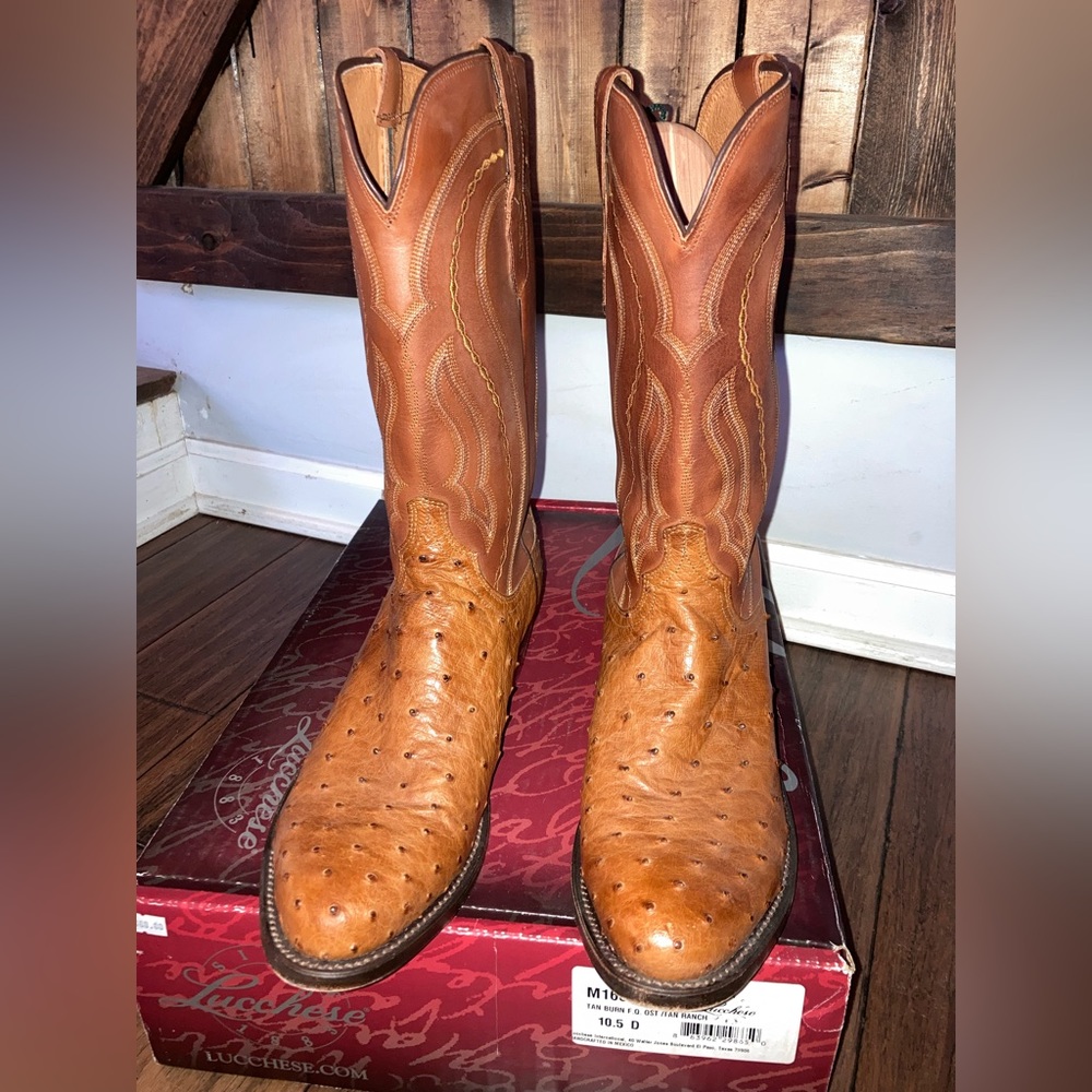 Lucchese mens boots